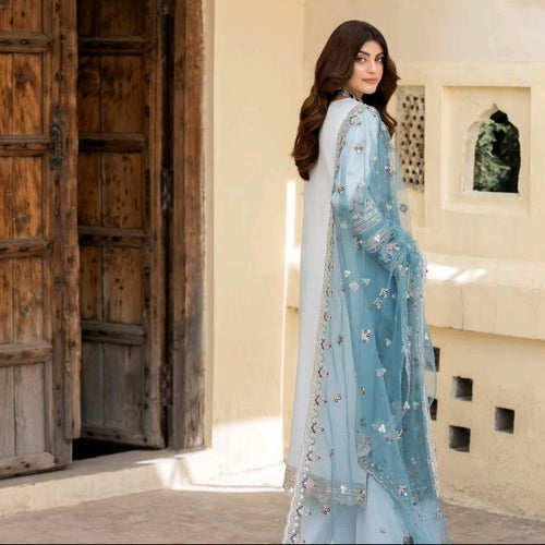 Imrozia BAAD-E-SABA - READY-TO-WEAR JAHAN Embrace the enchantment of the occasion with this formal wedding wear (IMZ-0031)