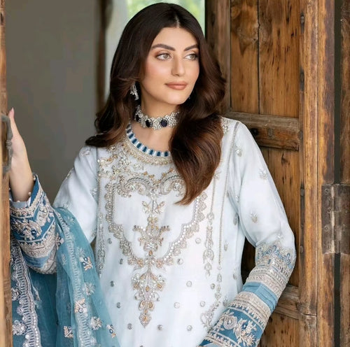 Imrozia BAAD-E-SABA - READY-TO-WEAR JAHAN Embrace the enchantment of the occasion with this formal wedding wear (IMZ-0031)