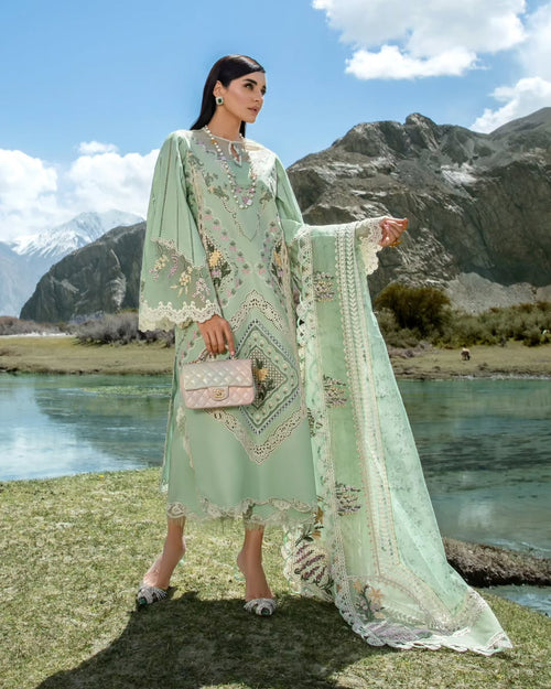 CRIMSON LAWN (CRM-0002)