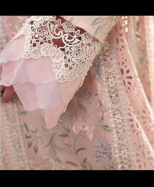 Maria B Luxury Lawn ! Stunning Outfit (MRB-0009)