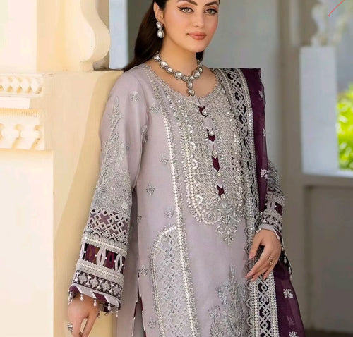 Imrozia BAAD-E-SABA - READY-TO-WEAR
Embrace the enchantment of the occasion with this formal wedding wear (IMZ-0033)