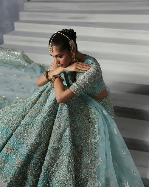 AMORE (AFRZ-0090) LEHNGA CHOLI FULLY LINED