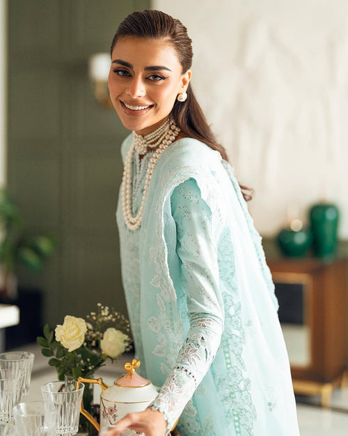 CHIKANKARI-NEESHA ✨(QAL-0167)