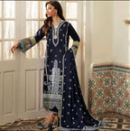 SIRAN -ALIYANAS Eternal pantone attire adorned with pearl and blue embroideries, paired with a printed bamboo silk dupatta.
Womenswear Clothing Long Sleeve.   (ABY-0008)