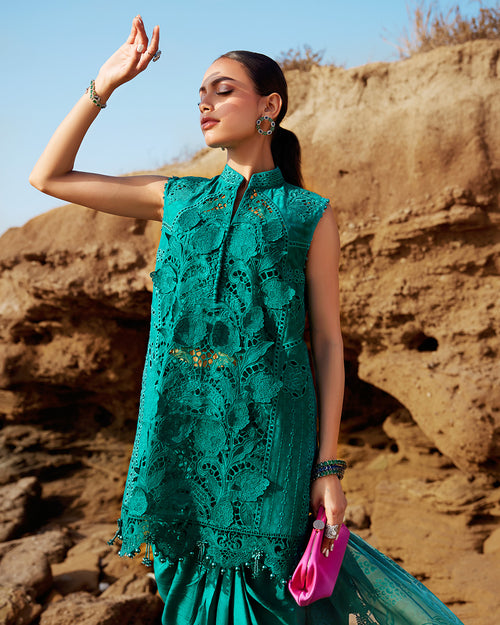 MARIA B LUXURY LAWN'25-D5-[MRB-0063]